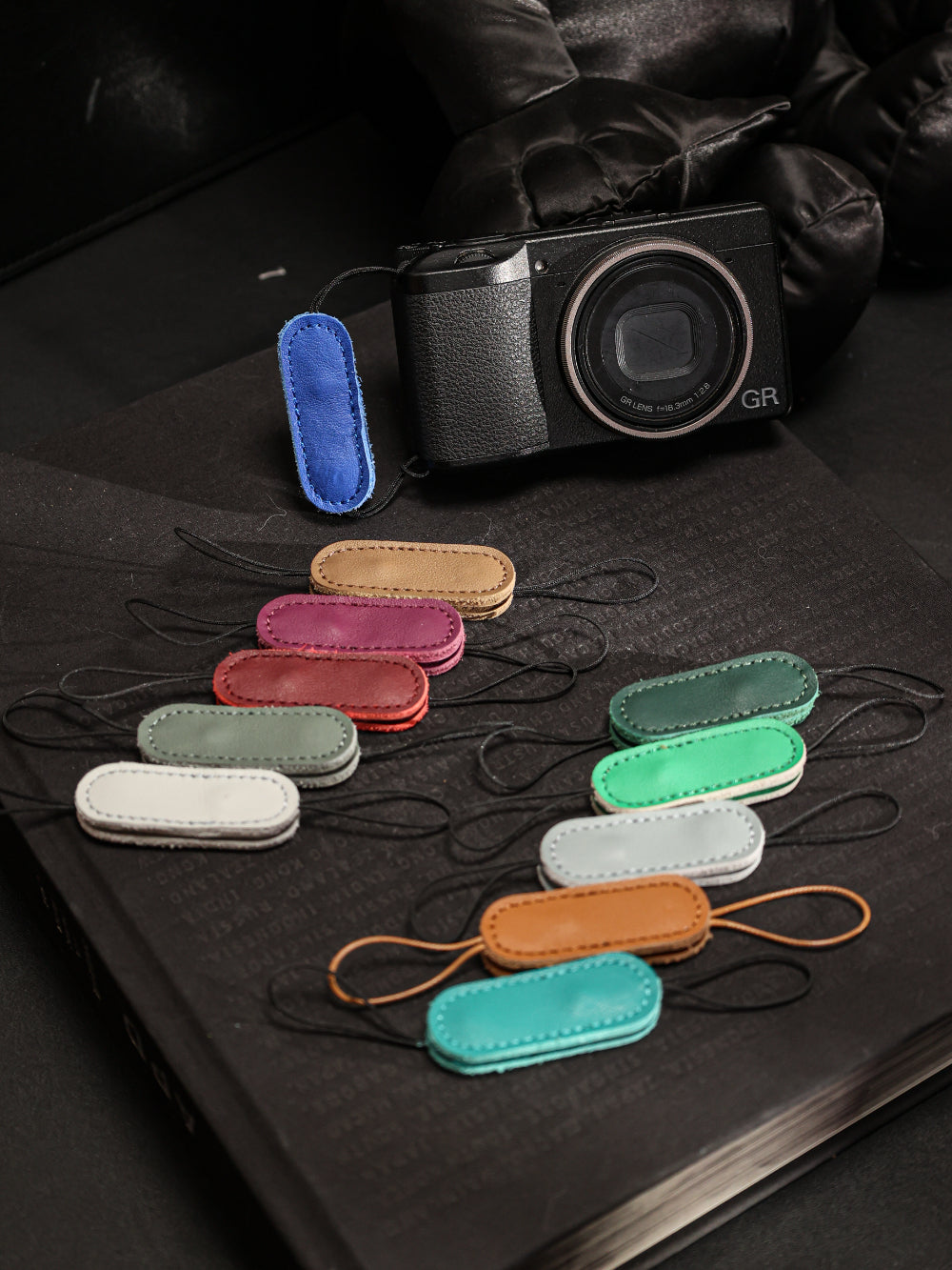 Cam-in  LWS-030 Series GR Genuine Leather Camera Finger Strap